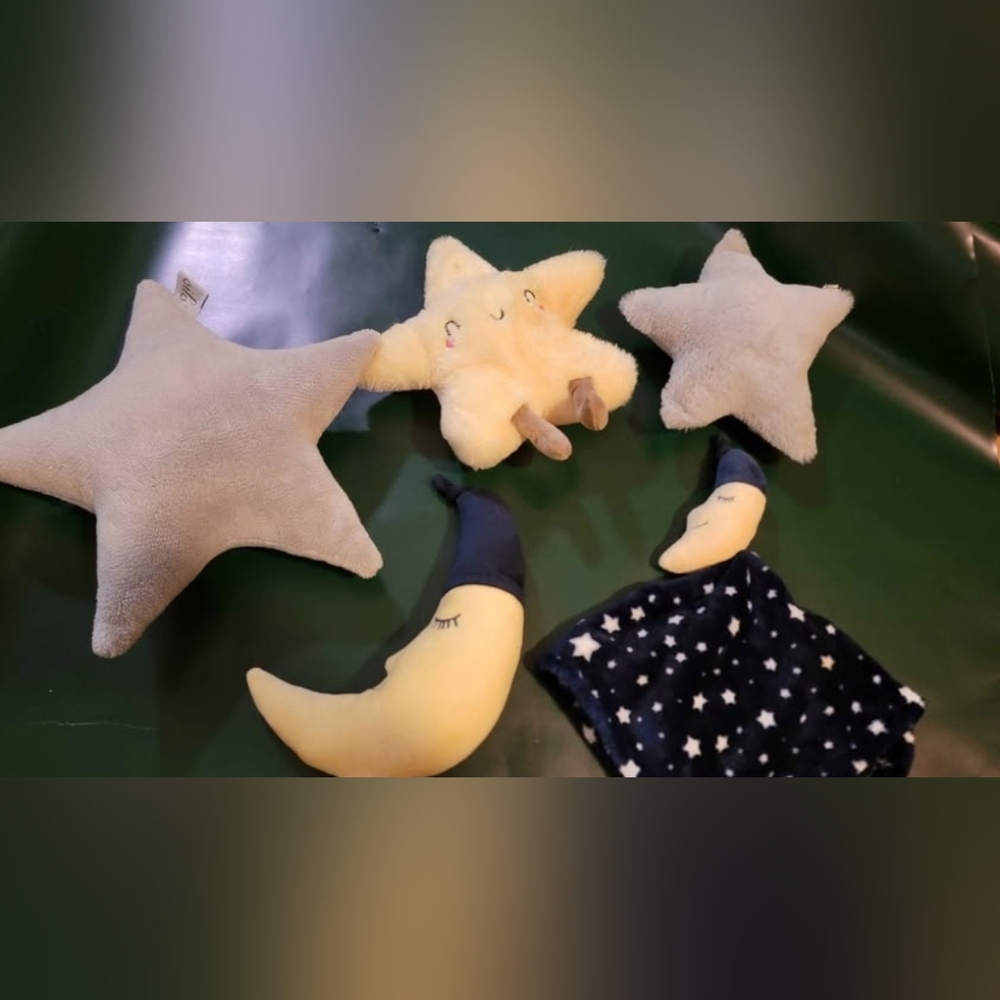 Star and Moon Plush Toy Set